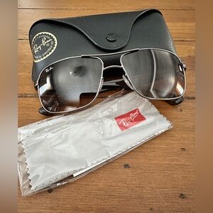 Ray-Ban RB3516 Navigator Sunglasses Gunmetal and Brown Gradient